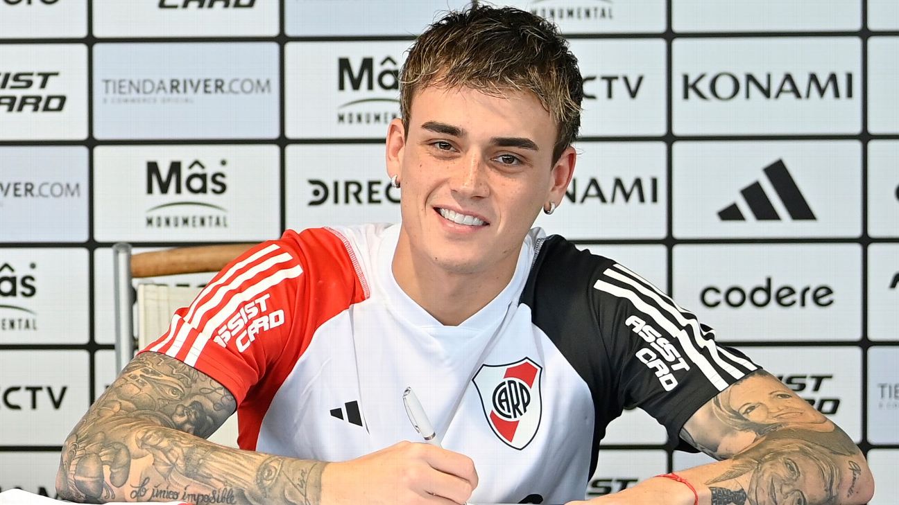 Luego de anotar su primer gol en river, Fonseca recibe caluroso mensaje de Miguel Borja