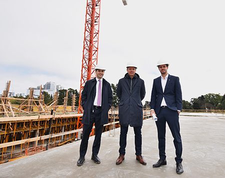 Stefano Di Carlo recorrió los avances en Cantilo: “Este predio es fiel al ADN riverplatense de acompañar y formar a nuestros juveniles” 