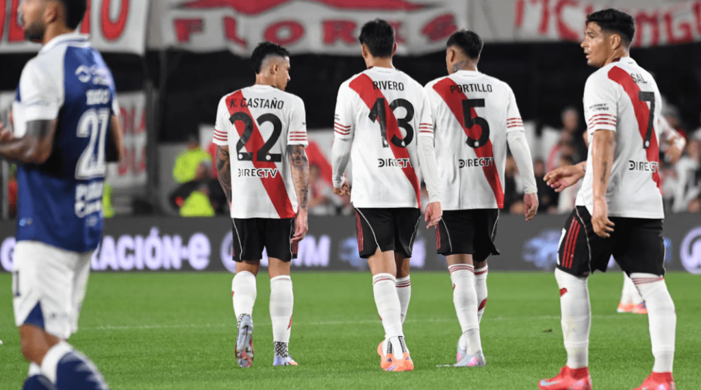 River complica su clasificación a la Libertadores&nbsp;2026