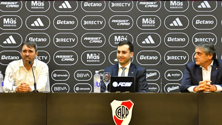 Nueva era en el Monumental: Coudet tomó el mando y proyecta cambios para junio